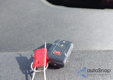 2009 Toyota Prius z USA, uszkodzony, nr VIN JTDKB20U493526029